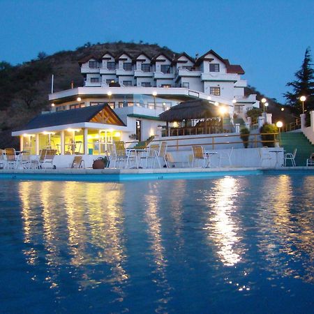Le Mirage Village Club Resort 비야카를로스파스 외부 사진