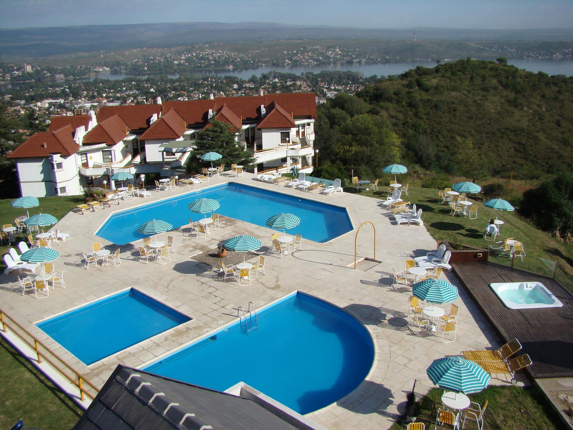 Le Mirage Village Club Resort 비야카를로스파스 외부 사진